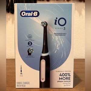 Oral B iO Series 3